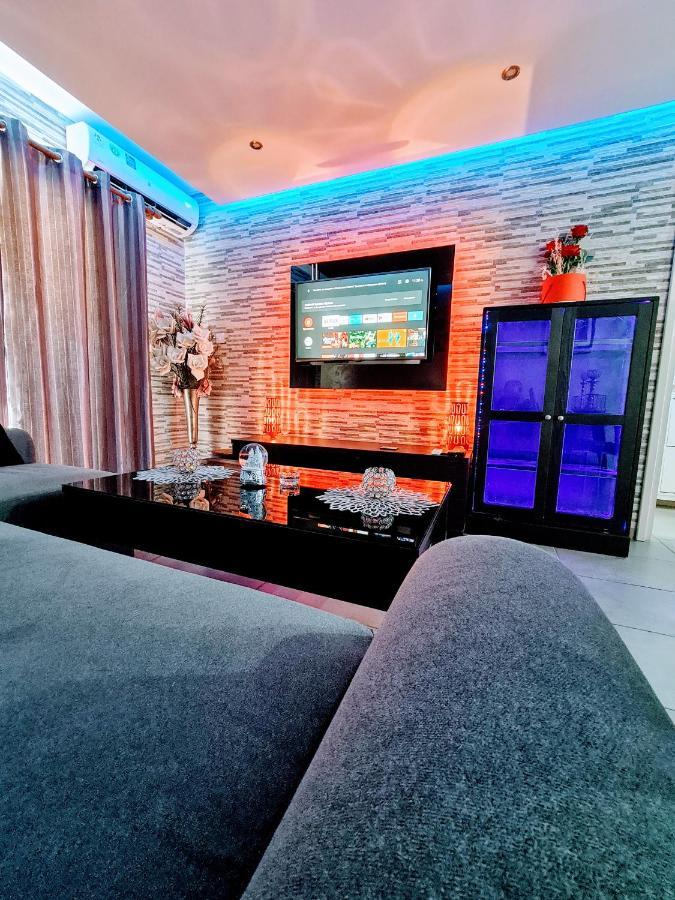 Hidden Lights Deluxe Apartment Αγία Νάπα Εξωτερικό φωτογραφία